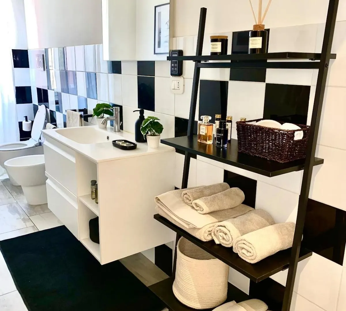 Stylish Stay In Bocconi - Porta Romana Milão 0*,  Itália